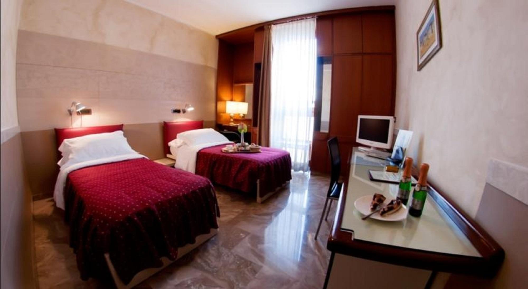 Canova Hotel Μιλάνο Εξωτερικό φωτογραφία