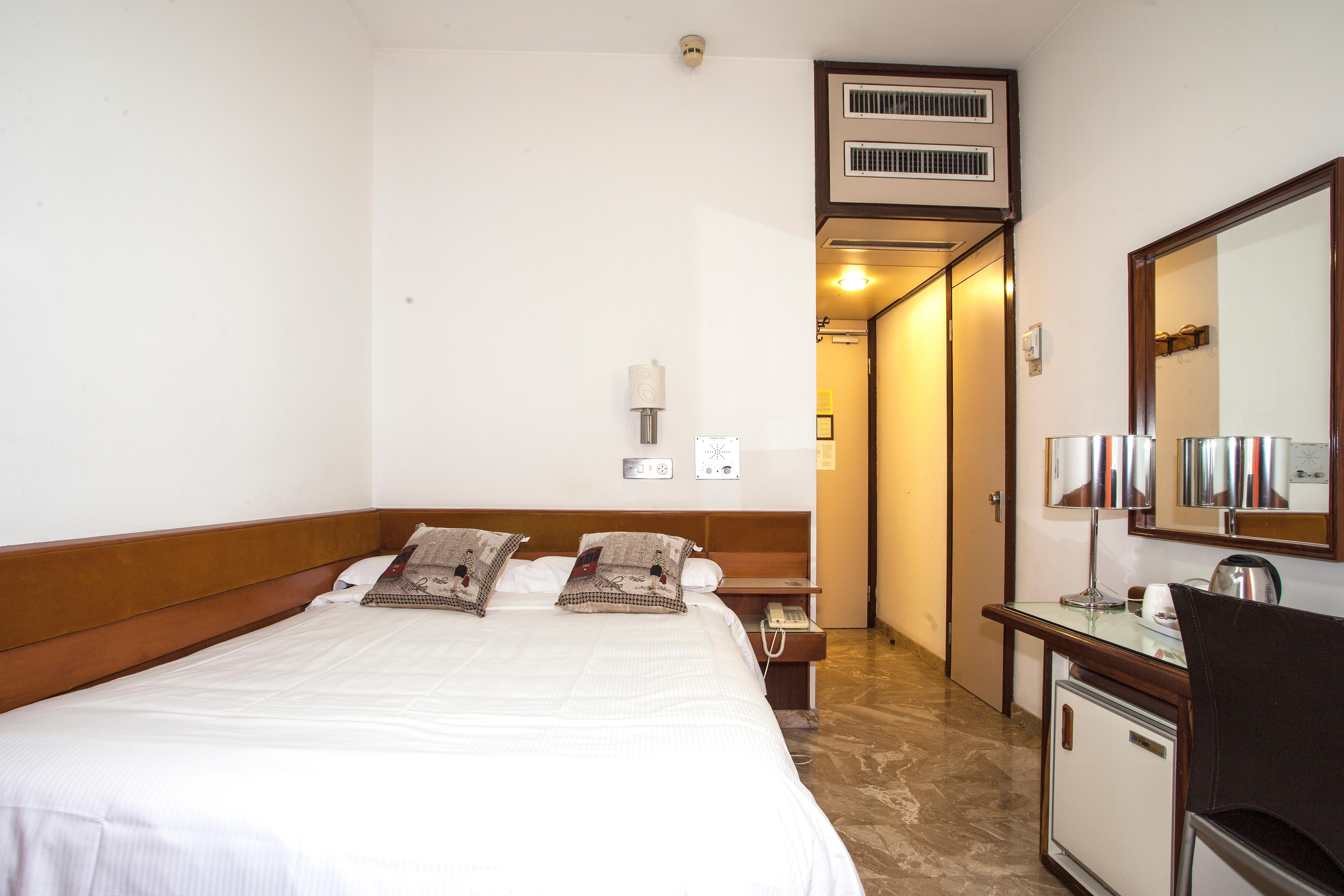 Canova Hotel Μιλάνο Εξωτερικό φωτογραφία