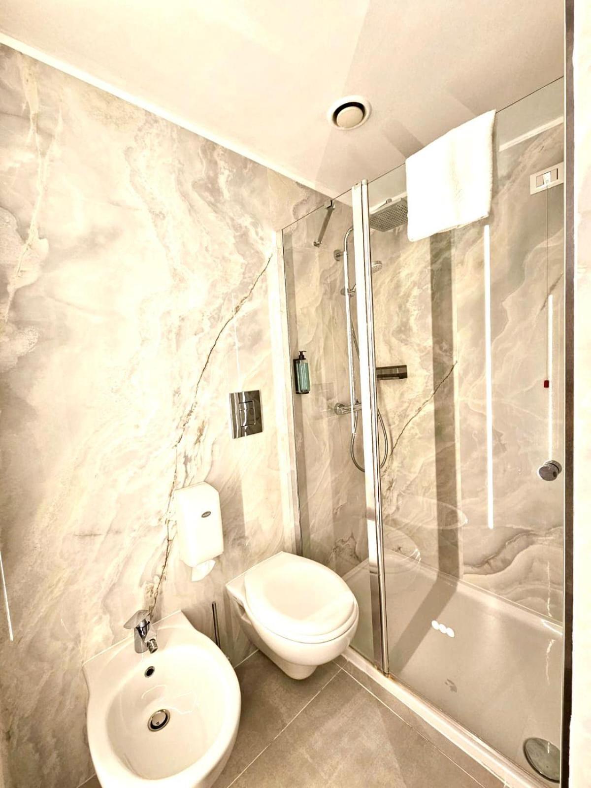 Canova Hotel Μιλάνο Εξωτερικό φωτογραφία